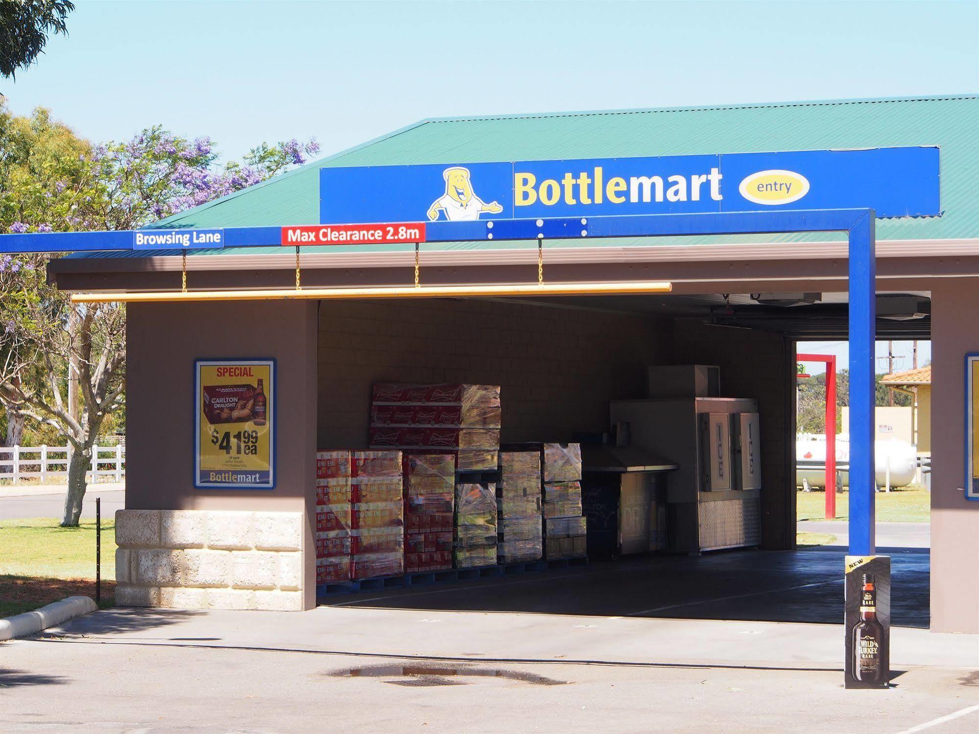 Dongara Hotel Motel Eksteriør billede