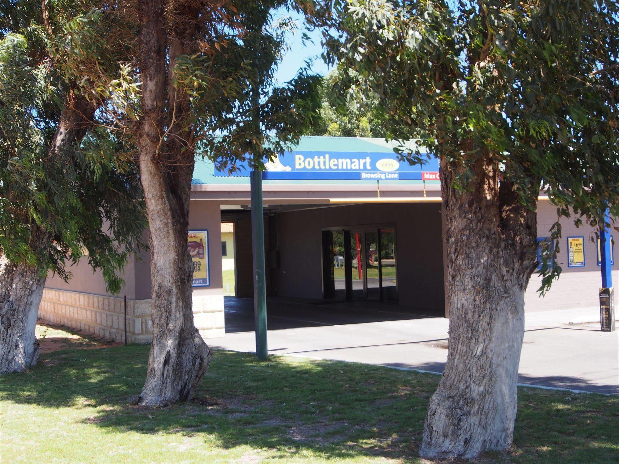 Dongara Hotel Motel Eksteriør billede