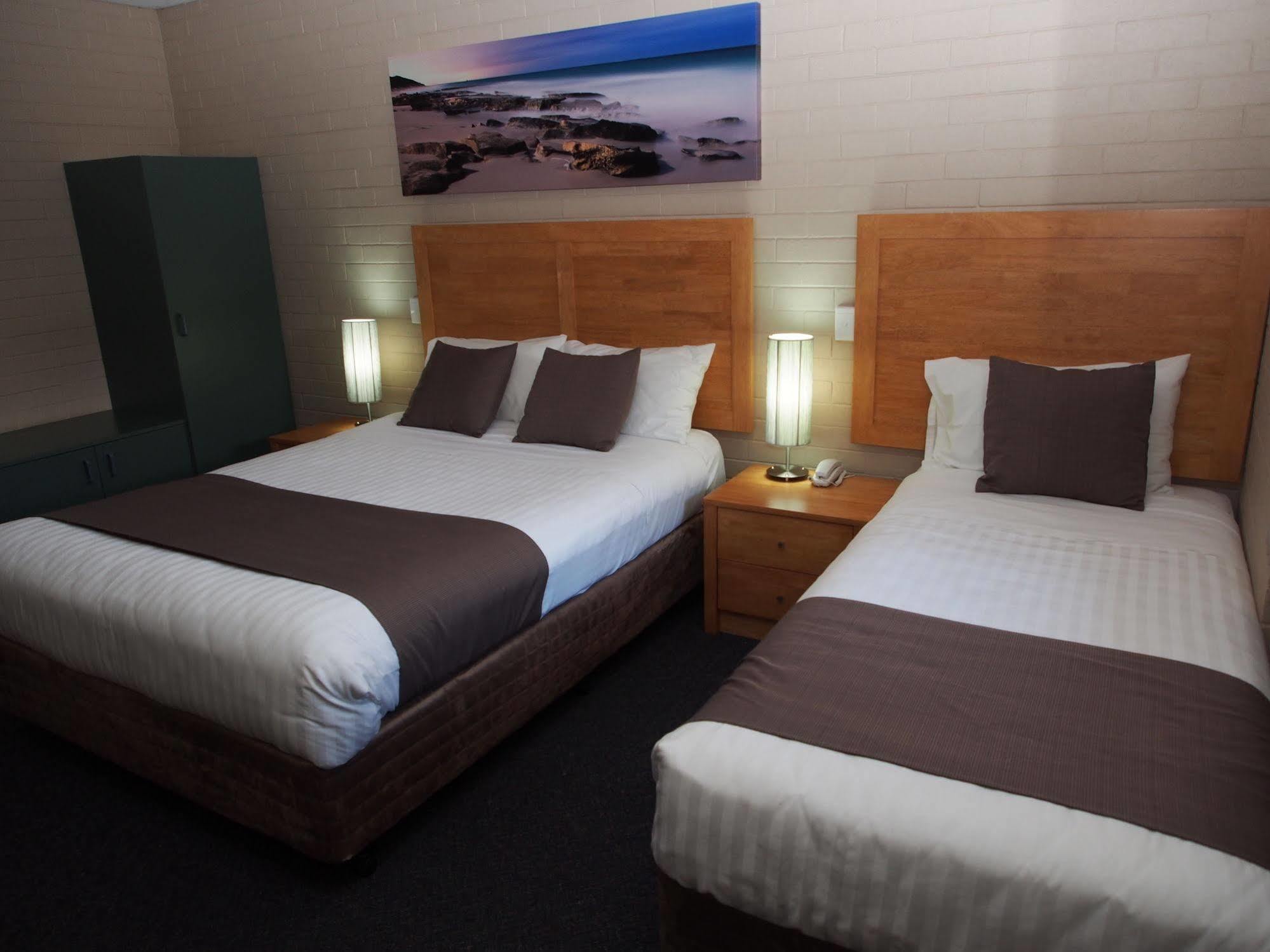 Dongara Hotel Motel Eksteriør billede